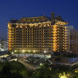 Commodore **** Pusan